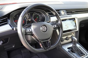 Volkswagen Passat Variant - 12