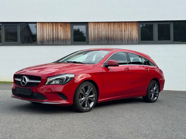 MERCEDES-BENZ CLA 200 Shooting Brake -