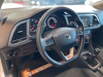 Seat Leon FR *2.Hand*Scheckheft*LED*