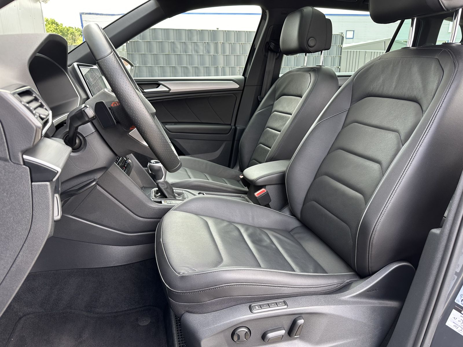Fahrzeugabbildung SEAT Tarraco 2.0 TDI DSG FR 7-SItzer NAV+LED+AHK+PANO