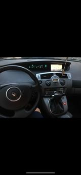 Renault Scenic  Automatik 2.0 16V - Renault Scenic aus 2007