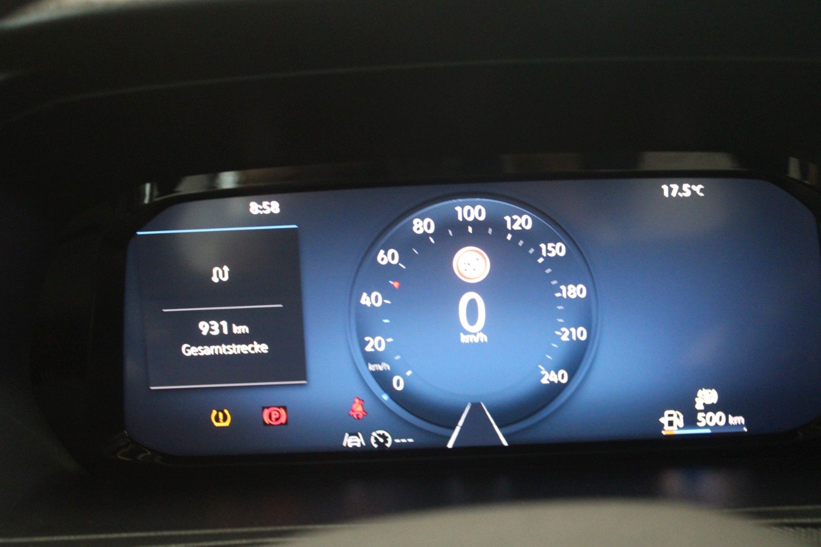 Fahrzeugabbildung Ford Transit Connect TREND L2 AHK NAVI IACC uvm.