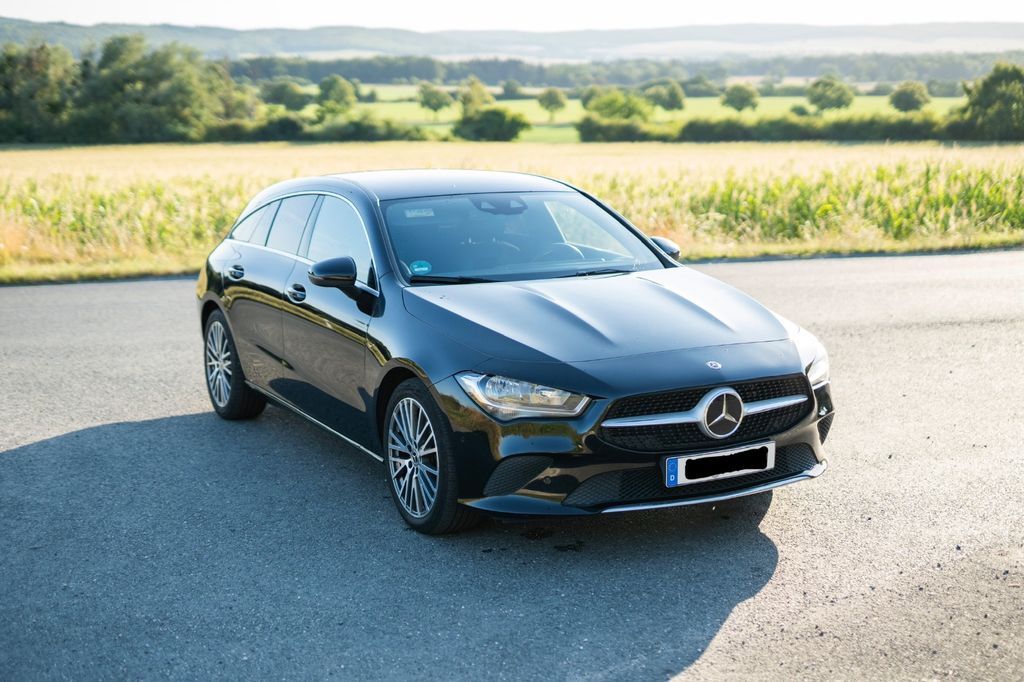 Image of Mercedes-Benz CLA 200 Shooting Brake