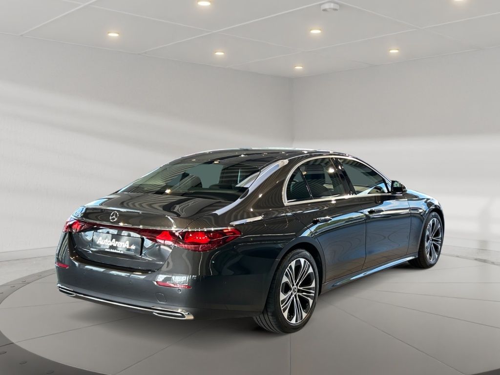 Mercedes-Benz E 220 d Avantgarde Avantgarde MBUX Wide Cam LED foto 3