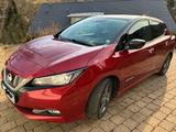 Nissan Leaf 40KWH N-CONNECTA (AHK, Akkutest sehr gut) - rote Nissan Leaf