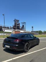 Porsche Panamera GTS GTS - Porsche Gebrauchtwagen in Dortmund