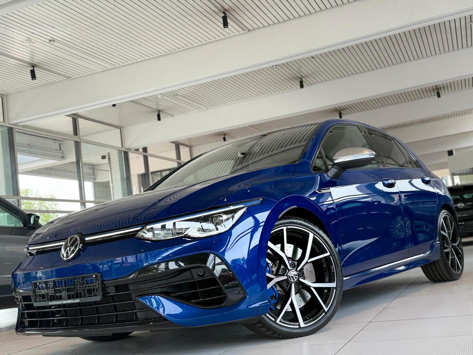 Volkswagen Golf VIII Lim. R 4Motion/TOPZUSTAND/HARMANKARDON
