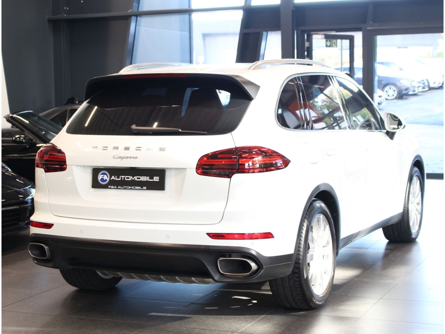 Fahrzeugabbildung Porsche Cayenne 3.0 Diesel *Pano*Standh.*Kamera