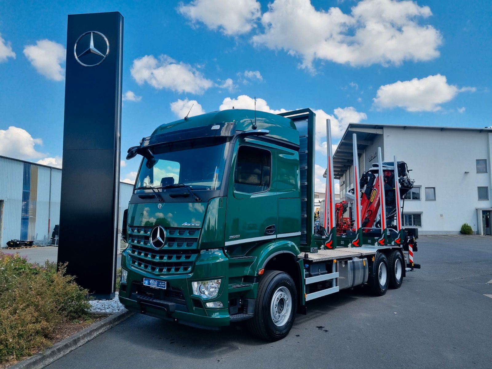 Fahrzeugabbildung Mercedes-Benz Arocs 2651 L 6x4 Palfinger Epsilon TZ12-98