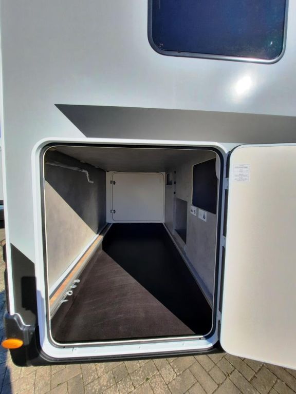 Fahrzeugabbildung Crosscamp EXPDN T 7.4 E Verfüg./Sparen Sie 4.562,- €