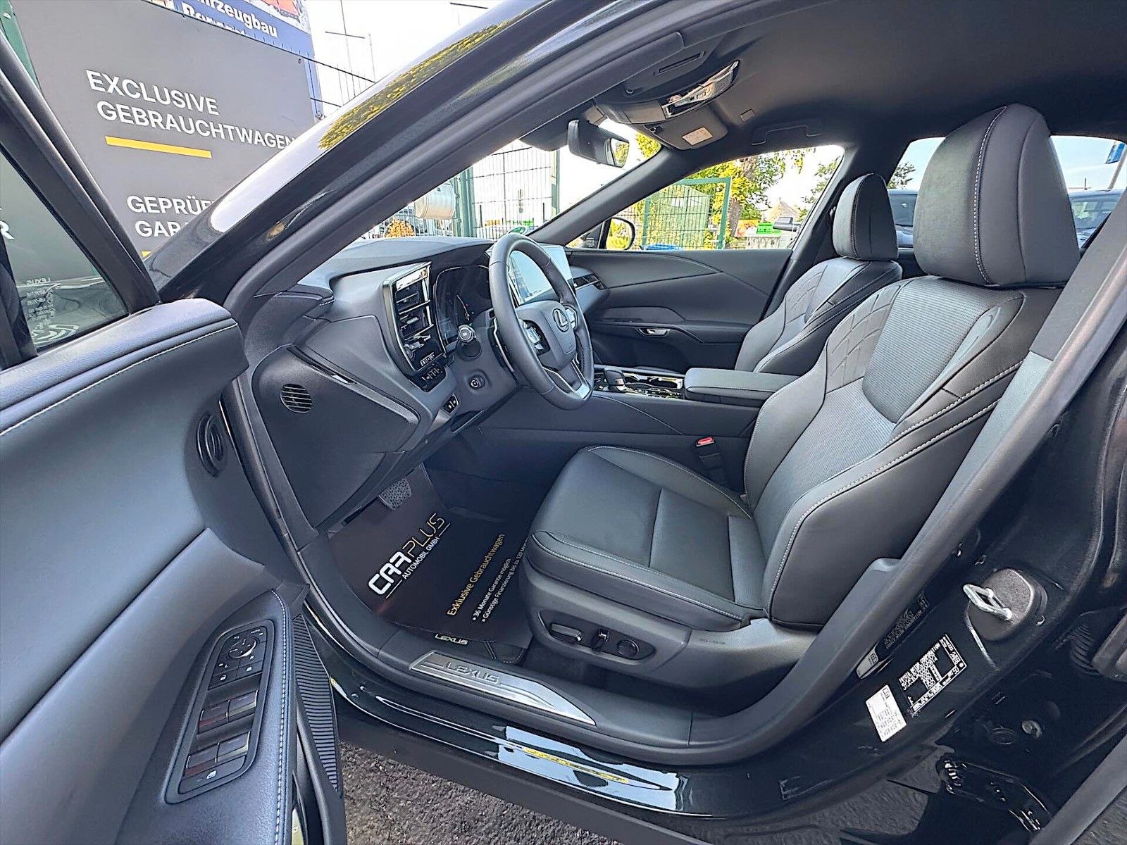 Fahrzeugabbildung Lexus RX 350h E-Four F Sport Design *DAB*ACC*Head Up*