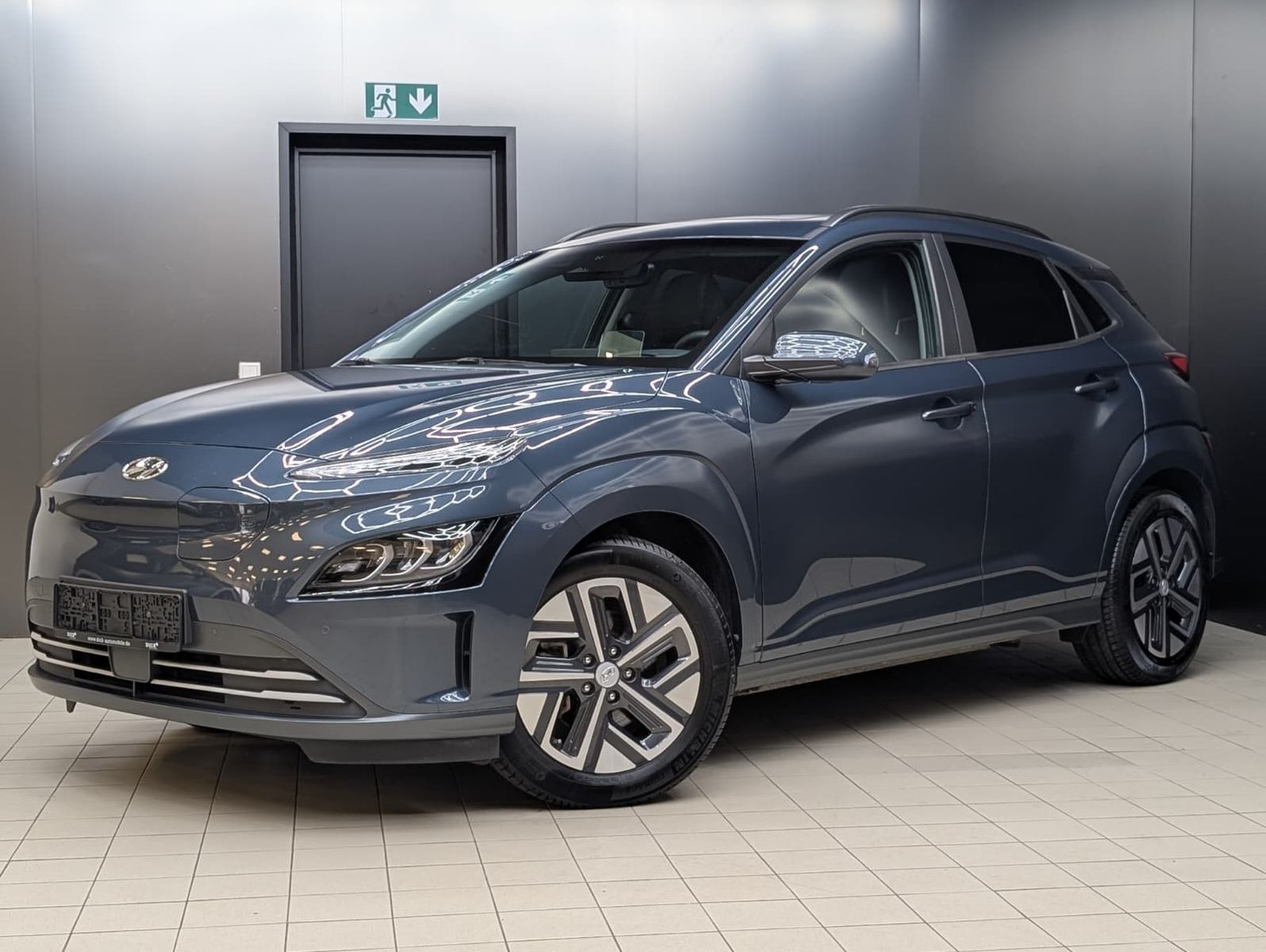 Fahrzeugabbildung Hyundai Kona Elektro Prime LEDER+LED+NAVI+HEAD+KRELL+ACC