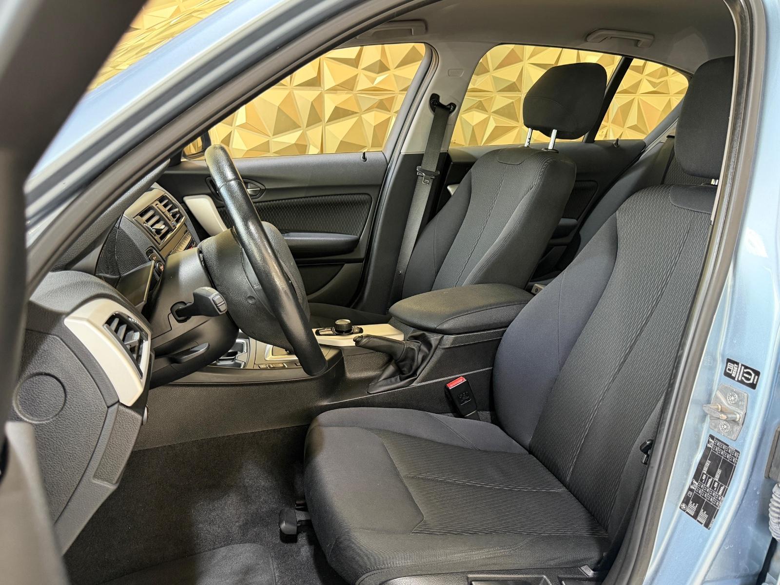 BMW 118 i|AUTOMATIK|2.HAND|SCHECKHEFT|XENON|PDC|TÜV