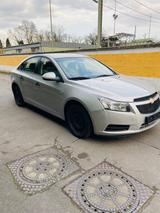 Chevrolet Cruze Basis - gebrauchte Chevrolet Cruze aus dem Jahr 2009