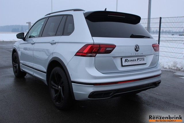 Tiguan R-Line eHybrid Black-Style AHK Kamera
