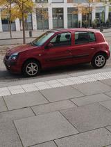 Renault Clio 1.2 16V Privilege Expression - Renault Clio: Privilege