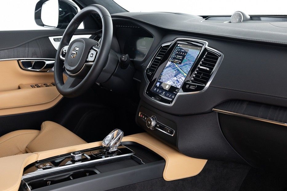 Volvo XC90 2.0 T8 Recharge AWD Ultra Bright | B&W | lu imagem 3