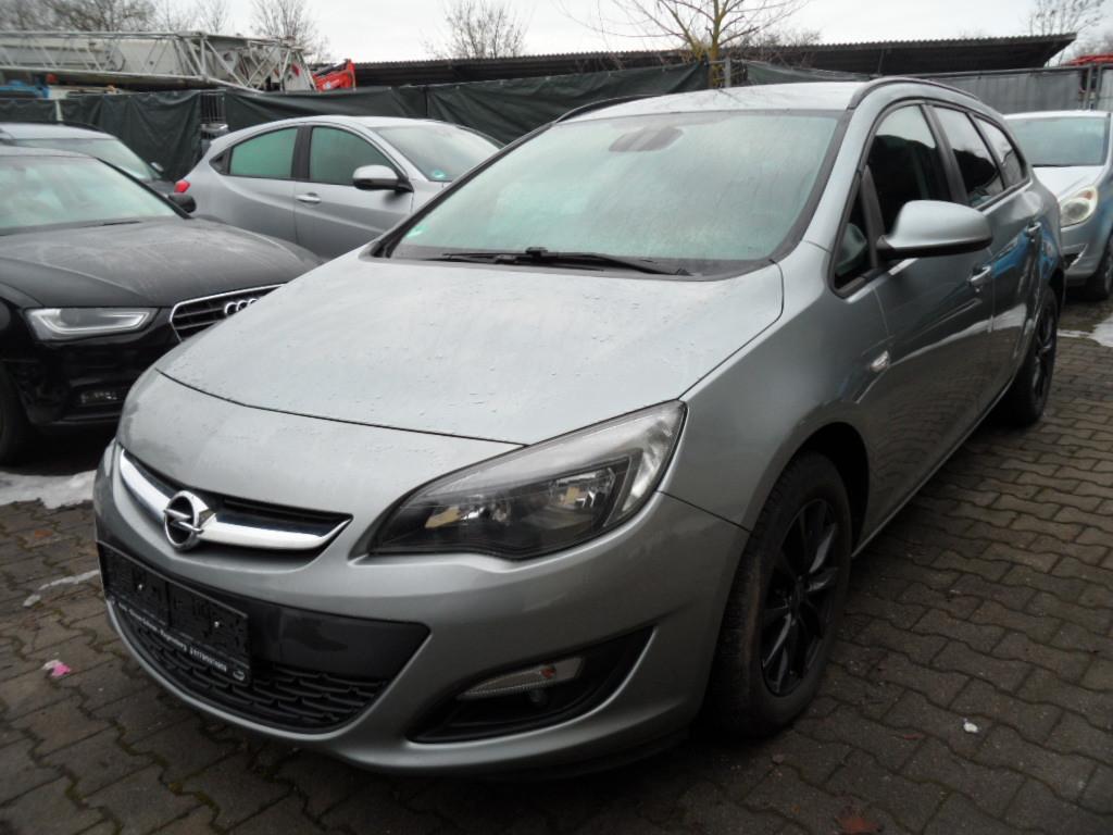 Opel Astra J Sports Tourer Edition. Euro6