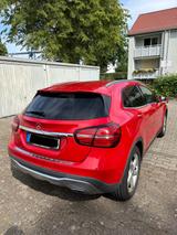 Mercedes-Benz GLA 200 d 4MATIC  - Mercedes-Benz GLA 200 Gebrauchtwagen in Bremen