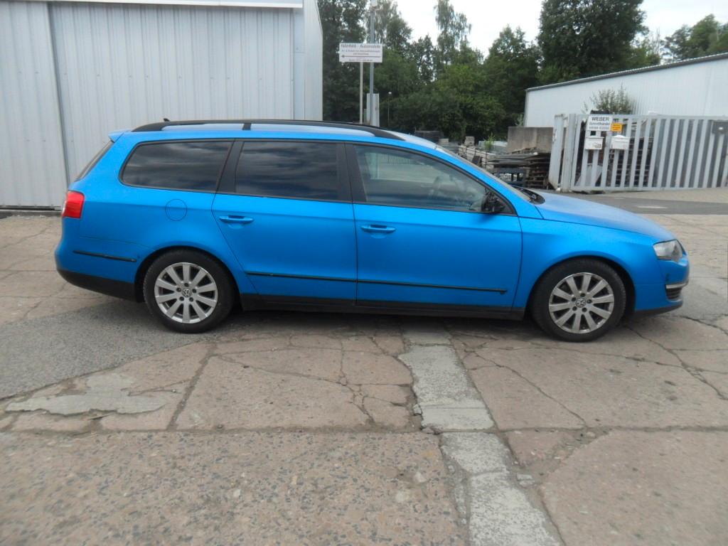 Volkswagen Passat 2009 — photo 7