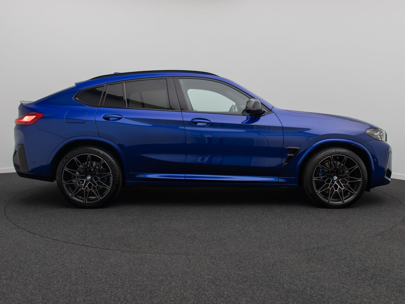 Fahrzeugabbildung BMW X4 M Competiton Panorama 360&deg;HUD DAB H/K 21Zoll