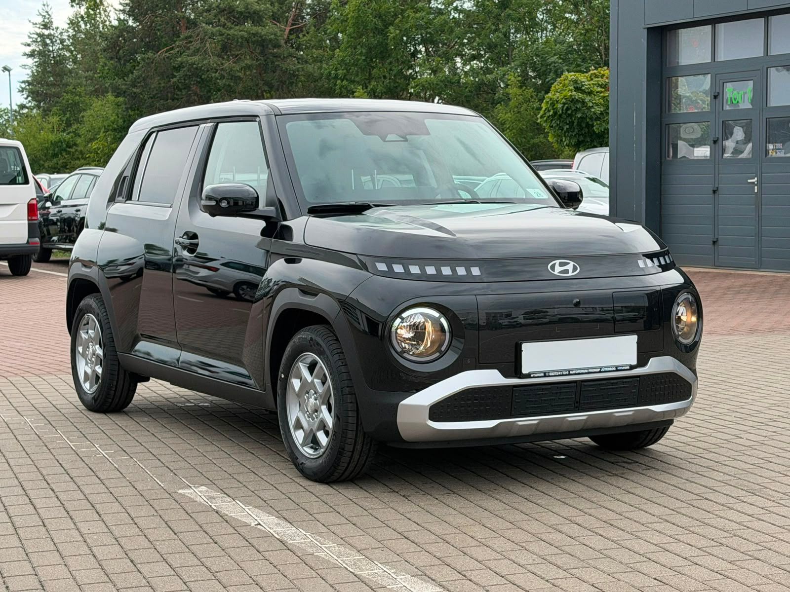 Fahrzeugabbildung Hyundai INSTER Trend 85kW *RW370KM*Totwinkel*ACC*360°