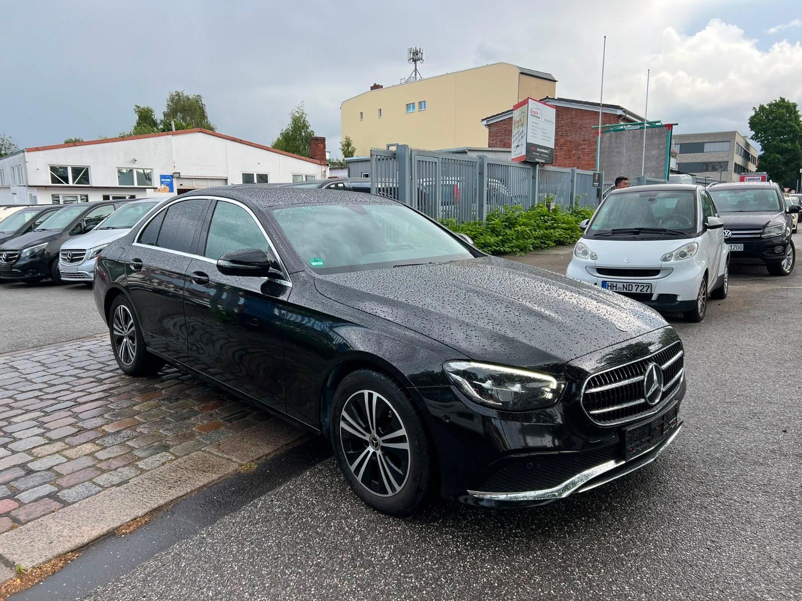 Mercedes-Benz E 220 d Autom.