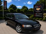 Volvo V70 Kombi 2.4 D Kinetic 1.HAND - gebrauchte Volvo V70 aus dem Jahr 2006