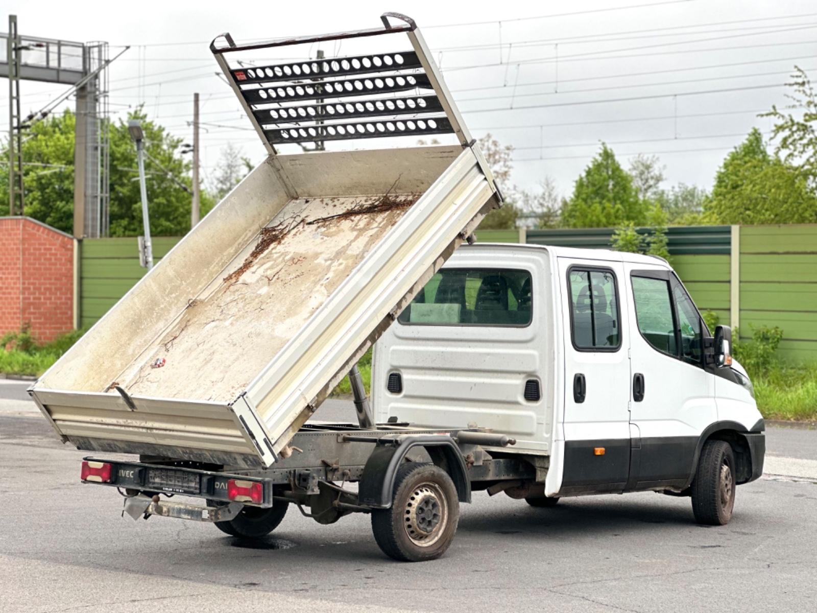 Iveco Daily Dreiseitenkipper Doppelkabine 7 Sitz