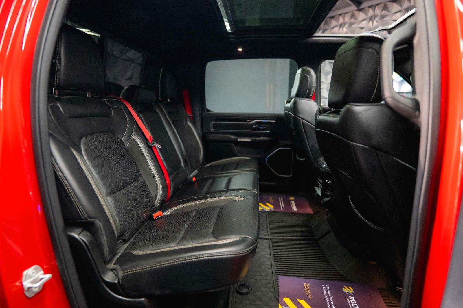 Fahrzeugabbildung Dodge RAM 5.7 V8 HEMI 4x4 NIGHT GT SPORT *Pano*22Zoll*