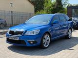Skoda Octavia Combi 2.0 RS DSG SCHECKHEFT SOUND LEDER - Skoda Octavia aus 2011: Kombi