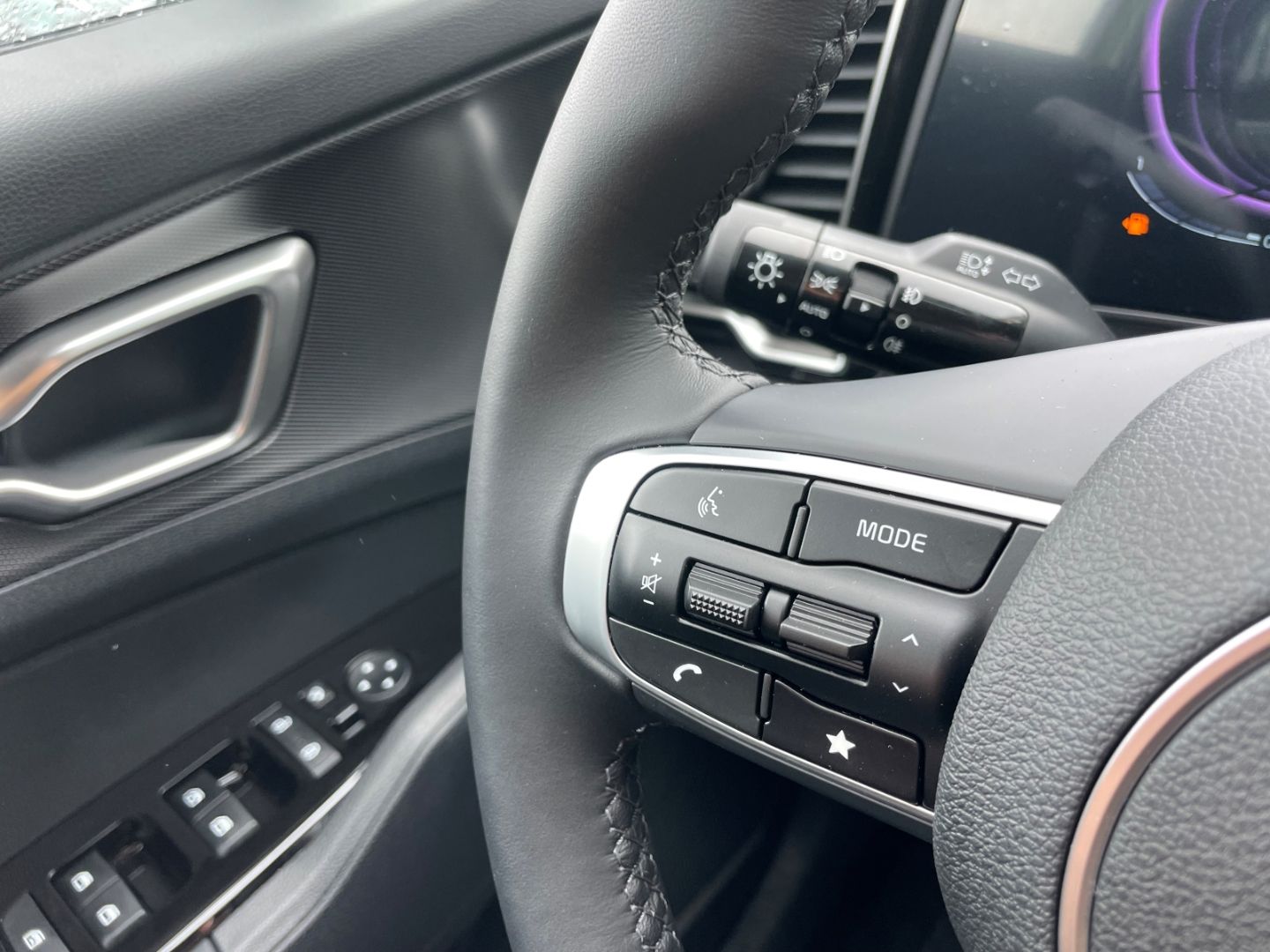 Fahrzeugabbildung Kia Sportage Vision Mild-Hybrid LED Kamera Tempomat