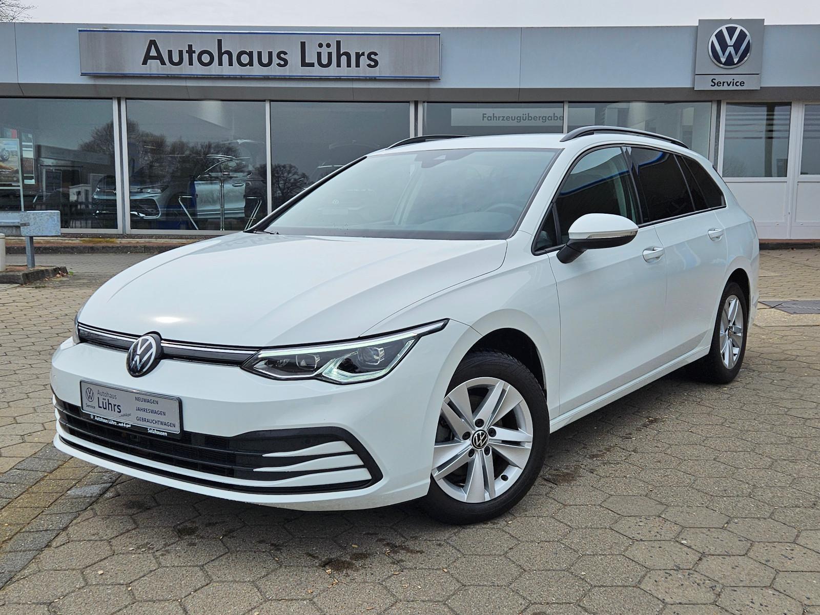 Volkswagen Golf VIII Variant Life 1.5 TSI 110kW LED Kamera