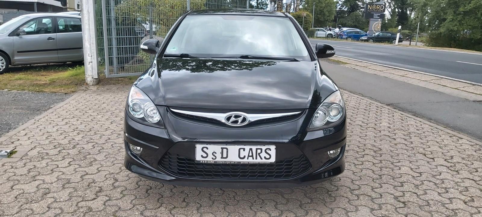 Hyundai i30 1.4 Classic 1.HAND!!! 48000 KM!