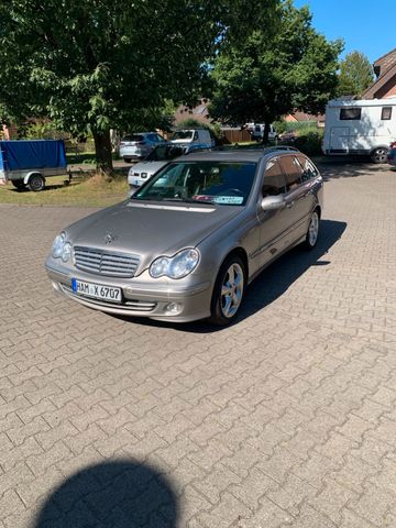 Mercedes-Benz Mercedes C320 CDI Total durchrepariert