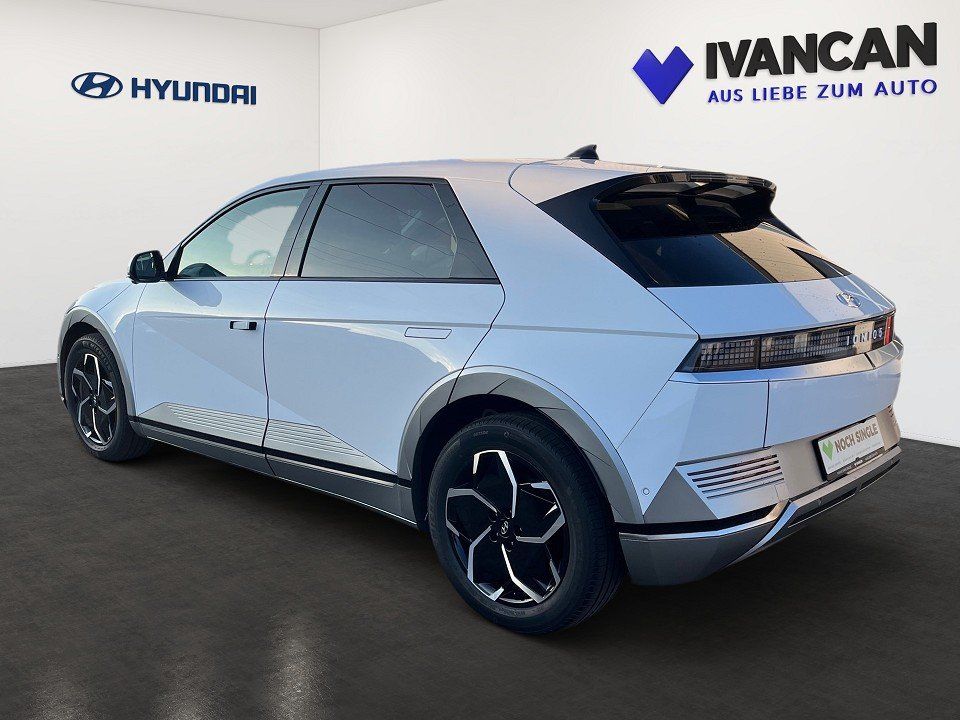 Fahrzeugabbildung Hyundai IONIQ 5 77,4kWh AWD UNIQ Relax