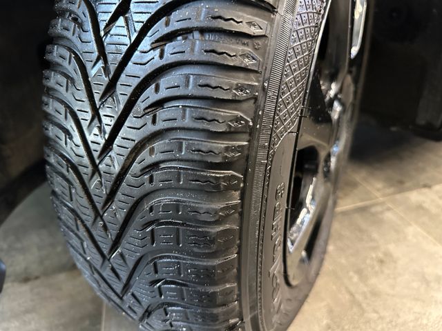 MYAUTOCENTER – Gebraucht- und Jahreswagen mit Werkstattservice in Pfaffenhofen MINI Mini 5-trg. Cooper D *Navi*Pano*