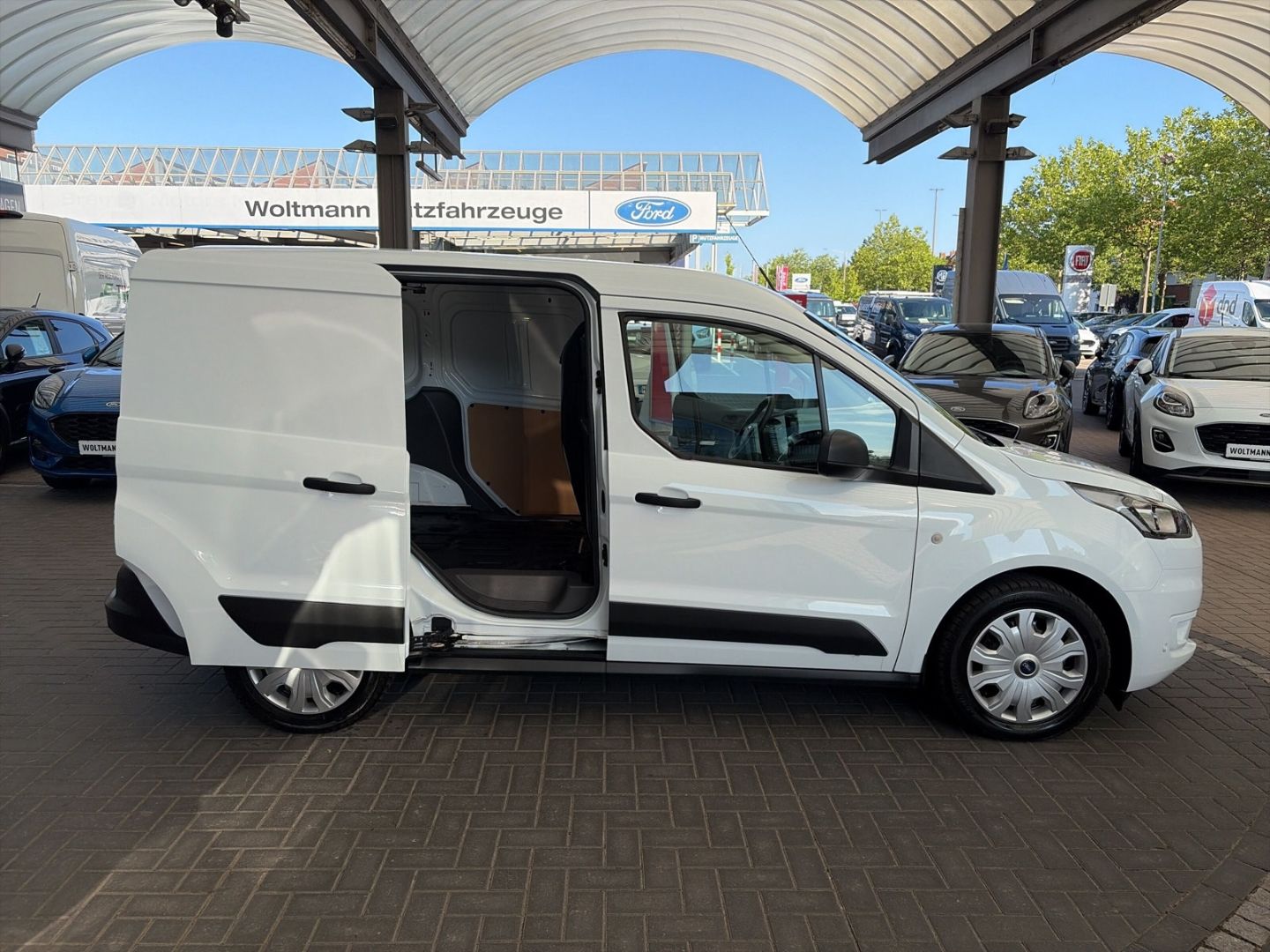 Fahrzeugabbildung Ford Transit Connect Kasten 220 Trend 1.5 EcoBlue 100