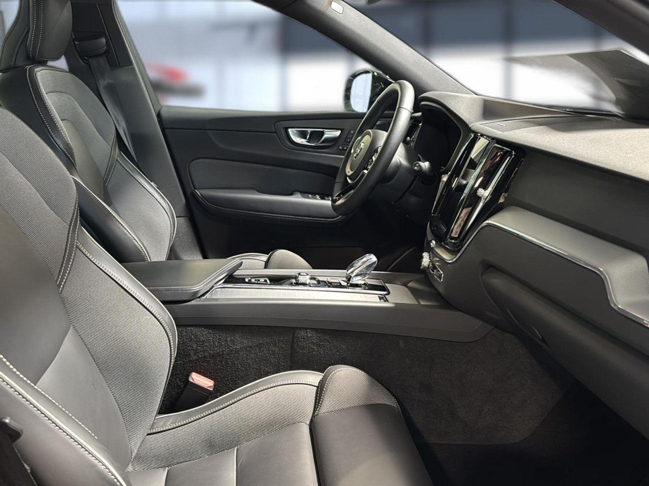 Volvo XC60 XC 60 Plus Dark AWD Bluetooth LED Klima, миниатюра 20