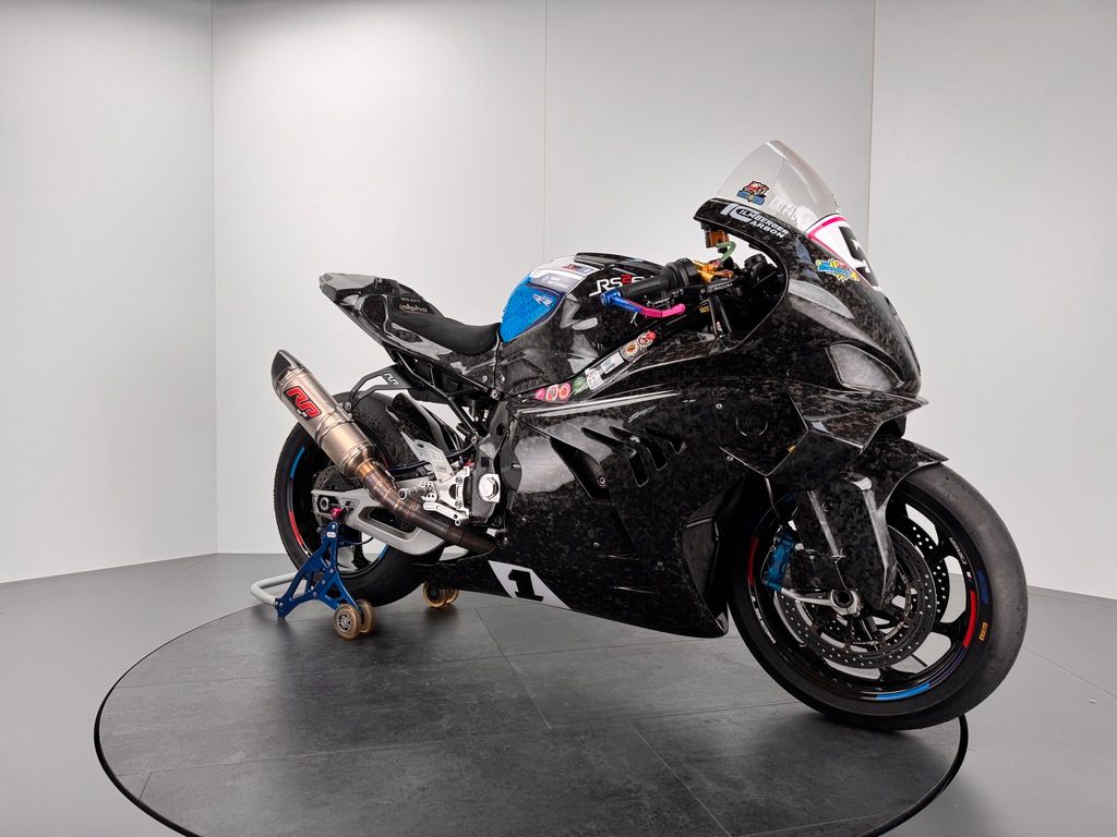 Fahrzeugabbildung BMW M 1000 RR *DAVID DATZER *IRRC CHAMPION BIKE