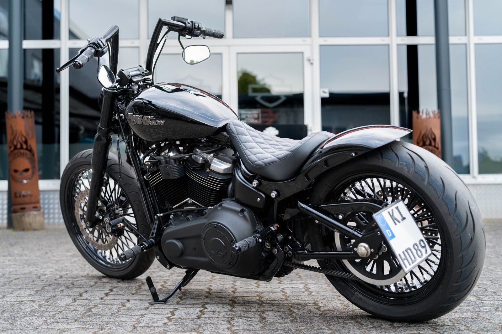 Fahrzeugabbildung Harley-Davidson FXBB STREET BOB SOFTAIL - MCJ - BIG SPOKE -