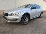 Volvo V60 D3 Cross Country - Volvo V60 Cross Country Kombi Gebrauchtwagen