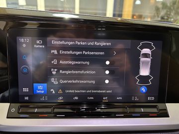Ford Grand Tourneo Connect PHEV Titanium