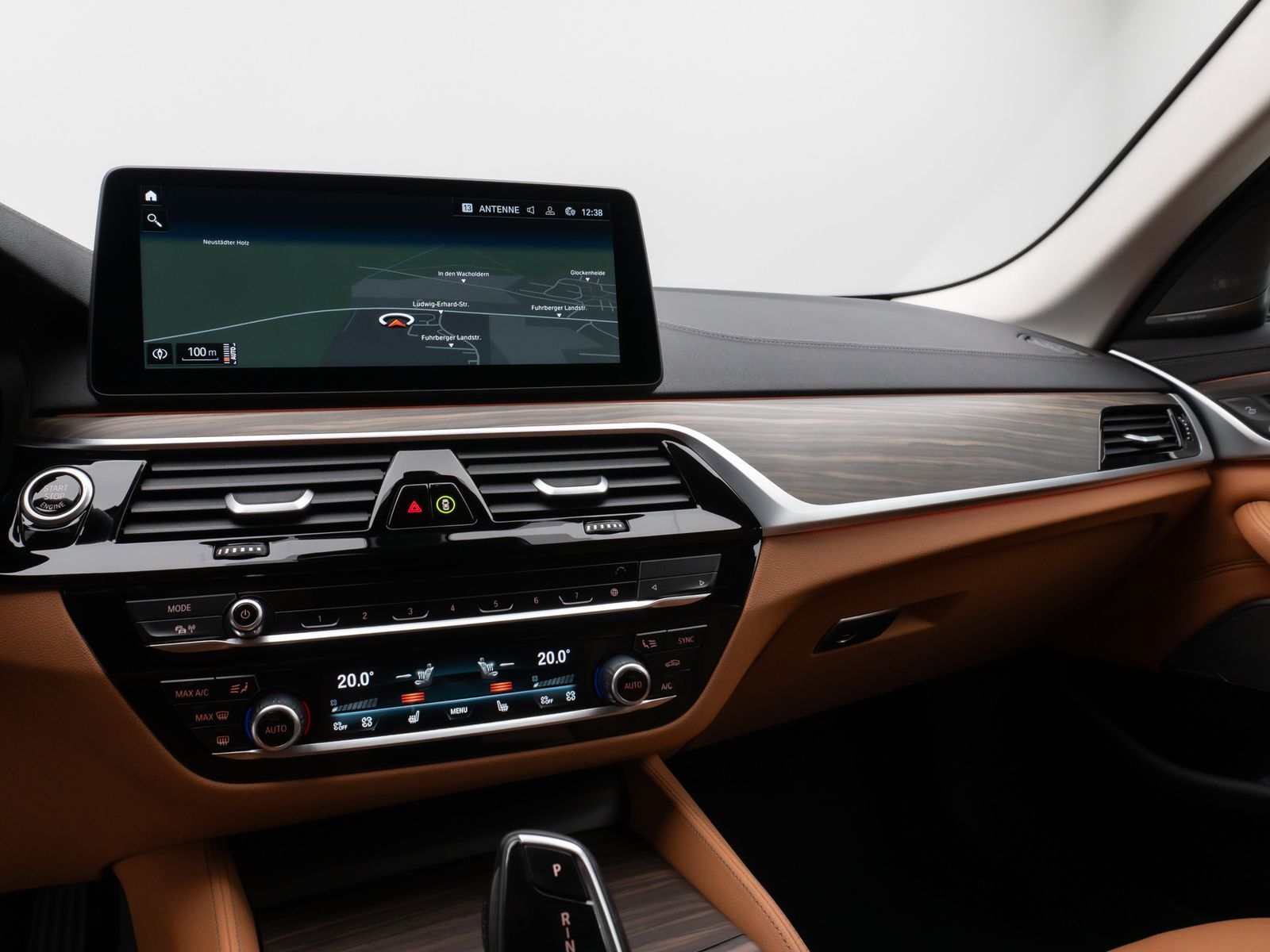 Fahrzeugabbildung BMW 540d xD LuxuryLine 360°Laser HUD DAB H/K Komfort