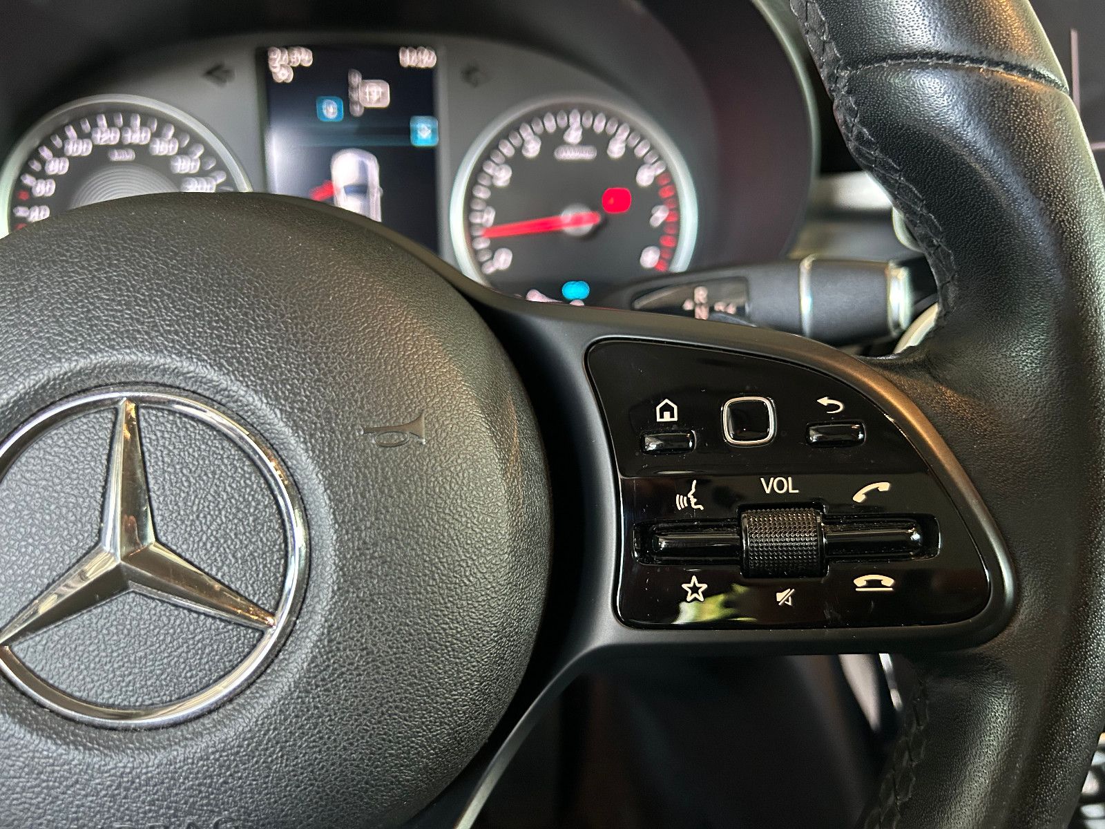 Mercedes-Benz C 200 T 4Matic/LED/KAMERA/GARANTIE/ foto 13