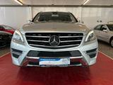 Mercedes-Benz ML Klasse ML 250 CDI BlueTec - silberne Mercedes-Benz ML-Klasse