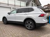 Volkswagen Tiguan Allspace HIGHLINE 2.0 TSI DSG 4MOTION - gebrauchte VW Tiguan Allspace aus dem Jahr 2017