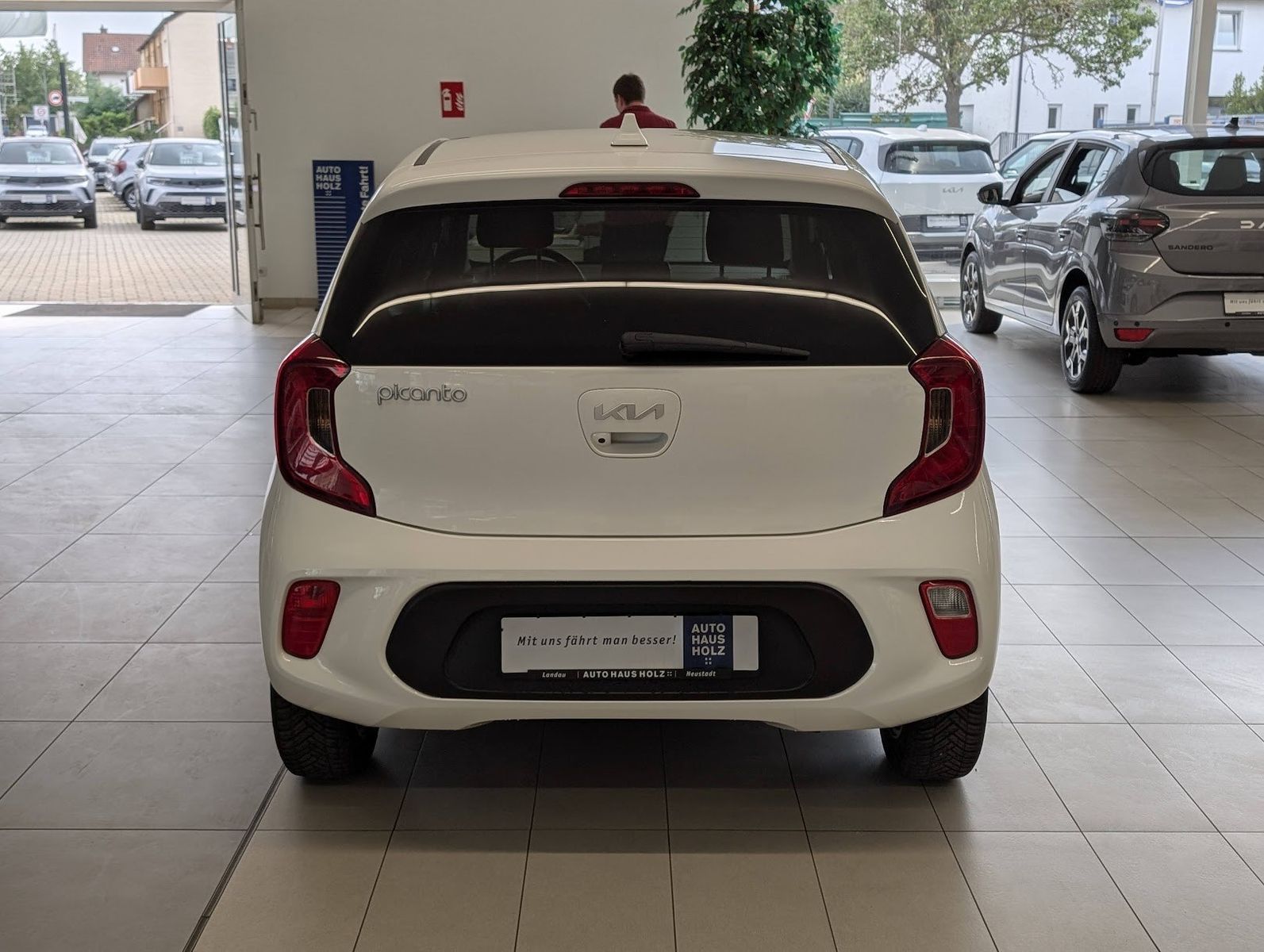 KIA Picanto 1.2 Vision Navi 14-Zoll Sitzheizung – Bild 3