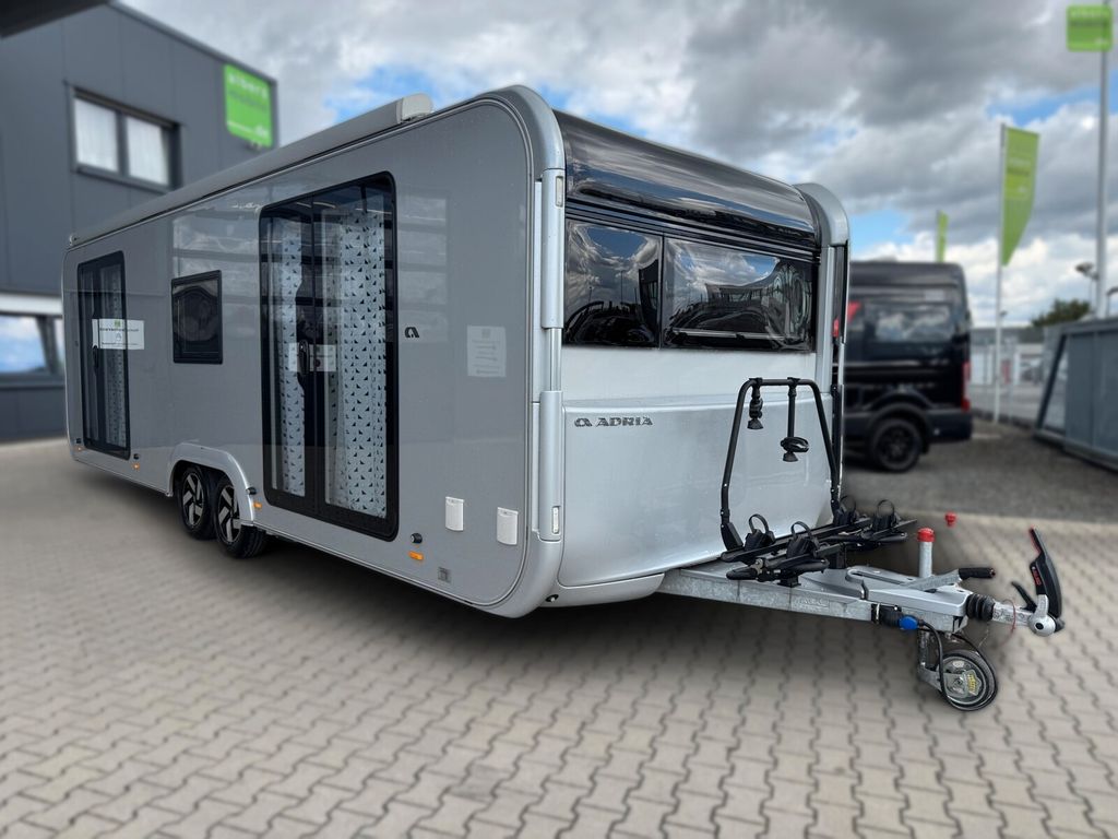Adria, Astella 704 HP Klima Mover Alde Solar SAT 2xTV
