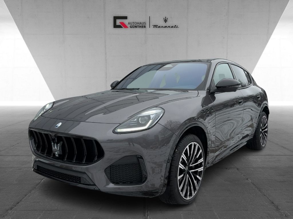 MASERATI Grecale